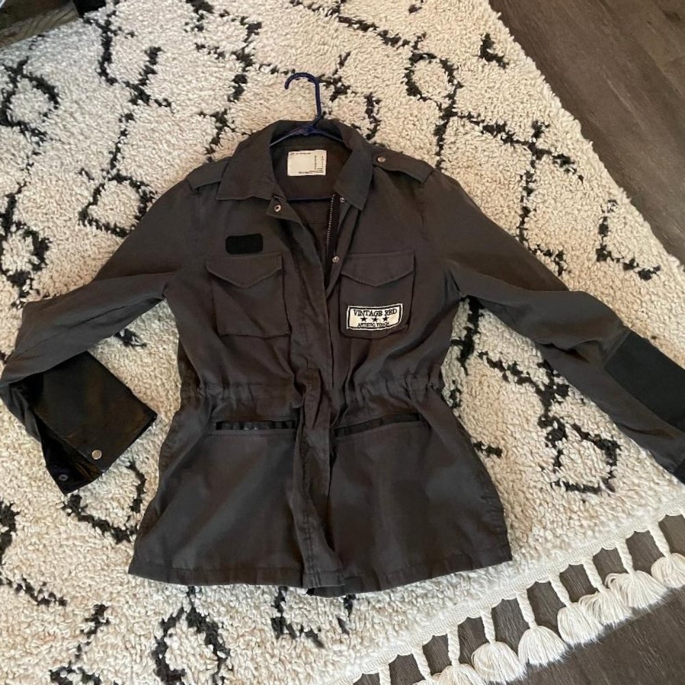 Like New Forever 21 faux leather contrast sleeves utility jacket S